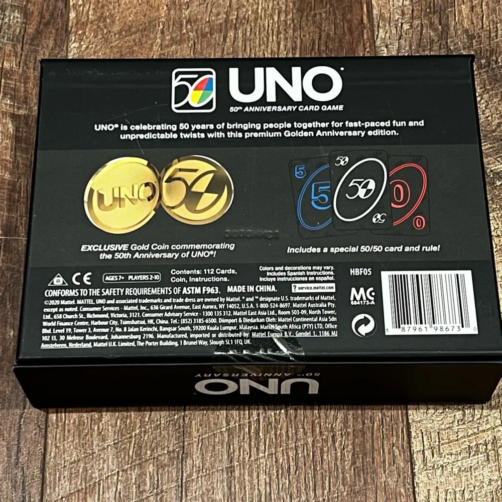 UNO 50th ANNIVERSARY CARD GAME - Picture 3 of 7
